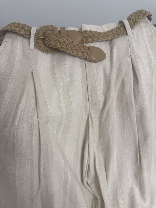 Zara pantaloni din in