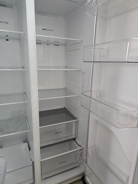 Холодильник  новый