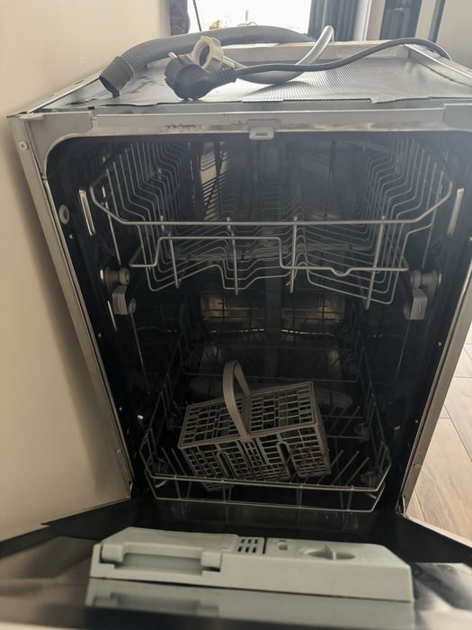 Съмодиялна Hotpoint Ariston