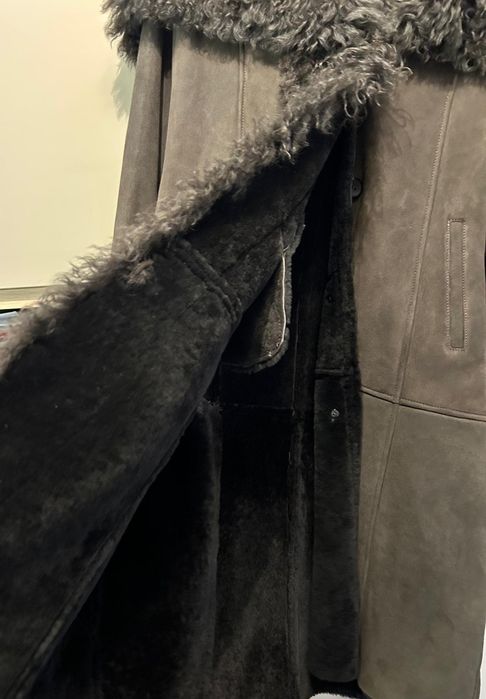 Vand cojoc in stare foarte bună