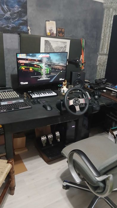 Продавам волан Logitech G27 – Отлично функционално състояние!