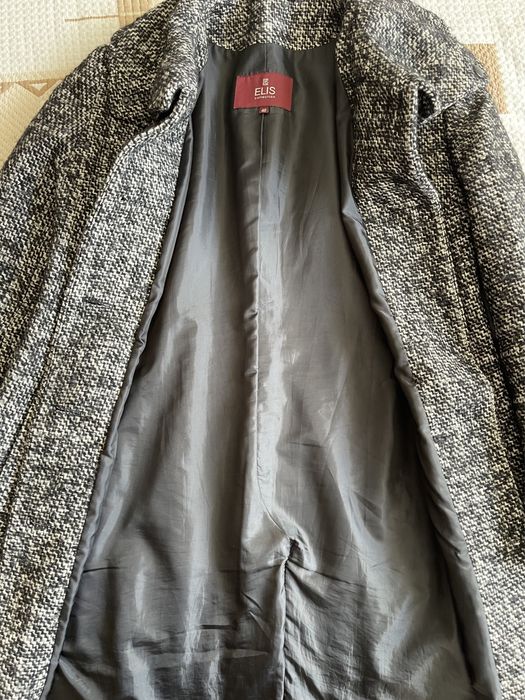 Продам женское пальто