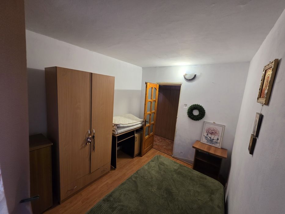 Apartament parter  3 camere craiovita 55mp