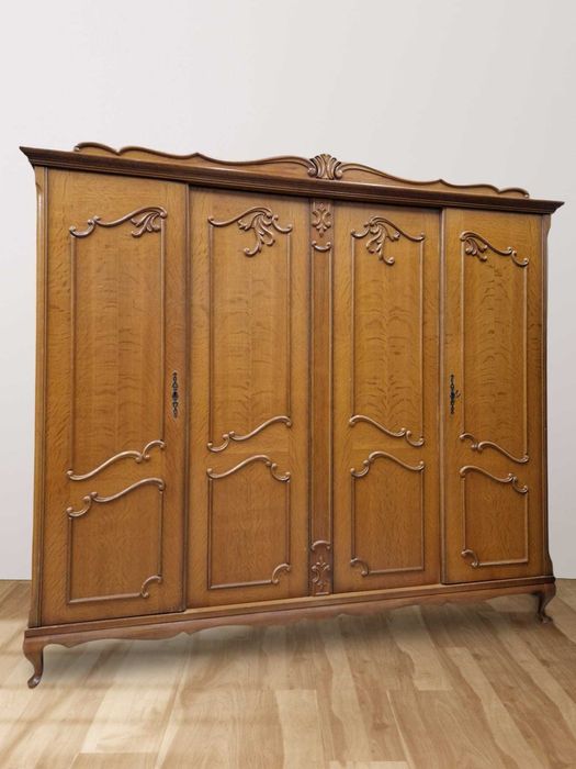 Спалня с два броя нощни шкафчета