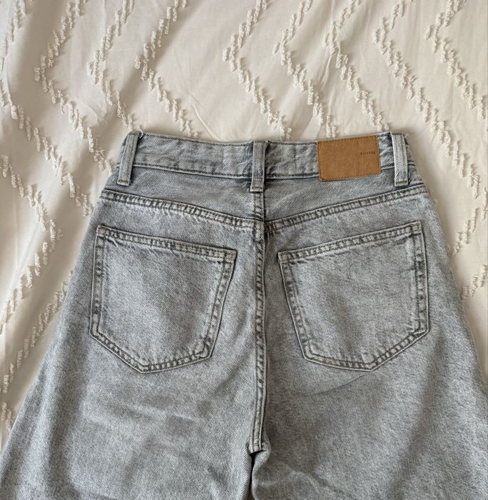 Дамски дънки Bershka 32 номер, wide leg