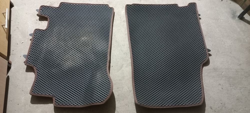 Подам ева полики одиссей 2000 г.