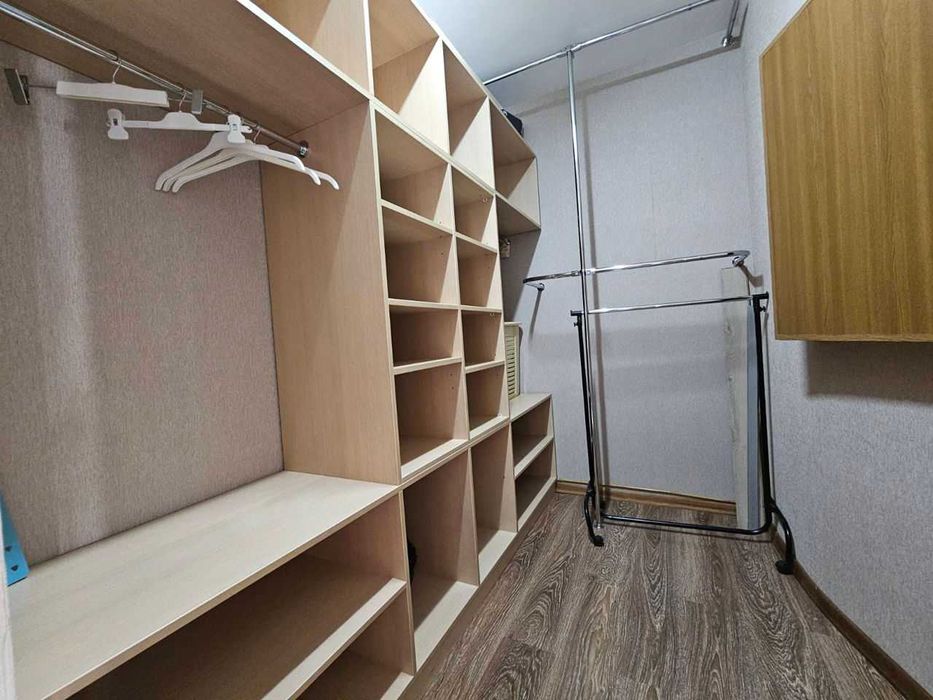 Дава се под наем Двустаен апартамент в София, Борово - 70 кв.м за 425 € - Снимка #3