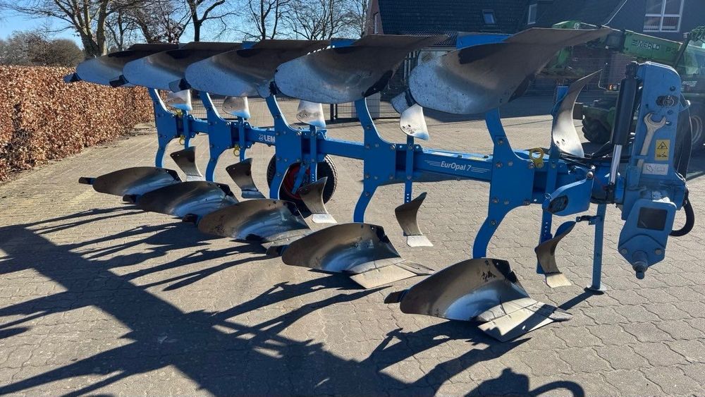 Lemken Europal 7 4+1 Case Puma, Claas Arion, John Deere