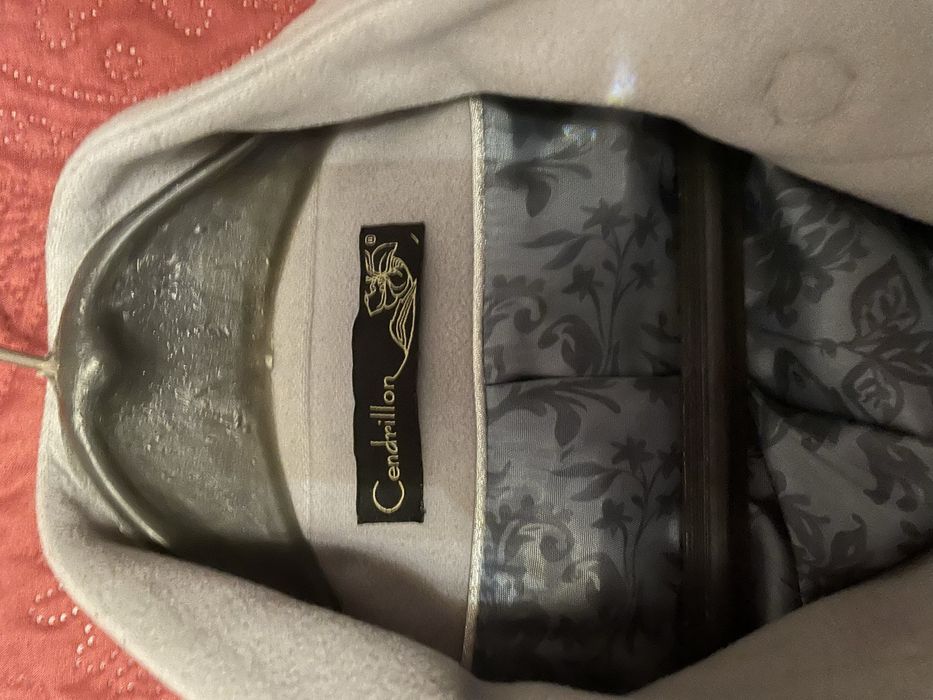 Дамско елегантно палто над коляното