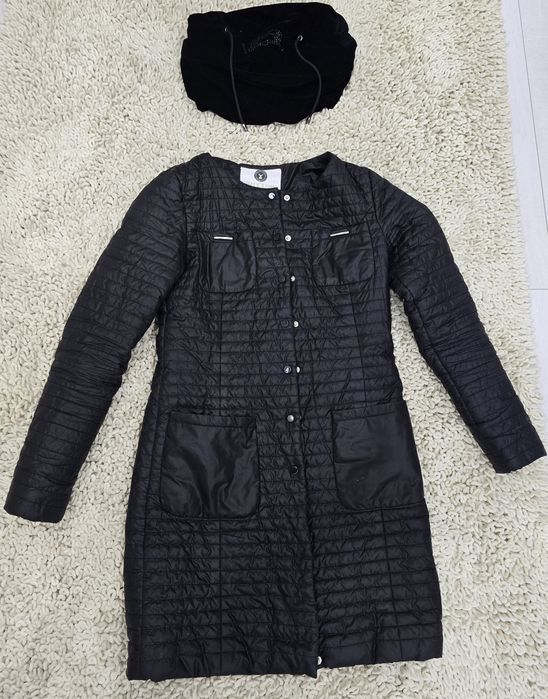 Продам куртку на весну