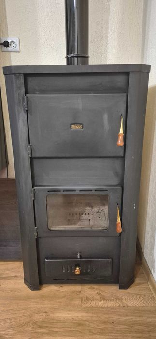 Камина прити с водна риза 29 kw + Водна помпа