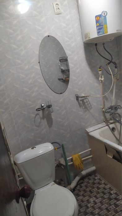 Продается квартира 2 комнатная 4 мкр 1 этаж с мебелью с техникой