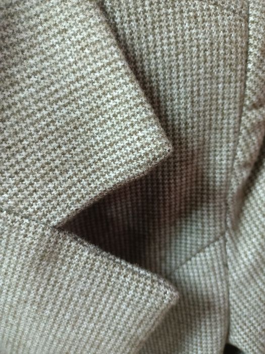 Продаётся пальто ( новое )