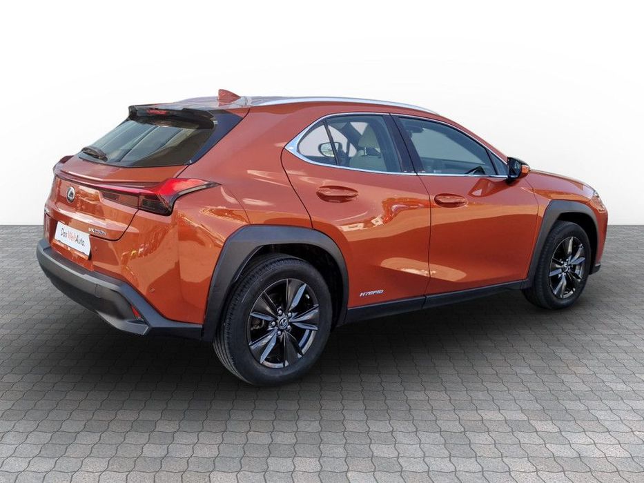 Lexus UX Garantie 12 luni- Optiuni de finantare avantajoase