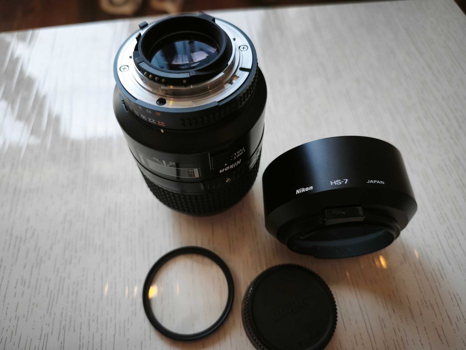 Объектив AF MICRO Nikkor 105mm 1:2.8D