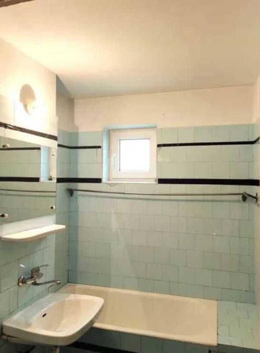 Дава се под наем Двустаен апартамент в Пловдив, Тракия - 48 кв.м за 183.6 € - Снимка #2