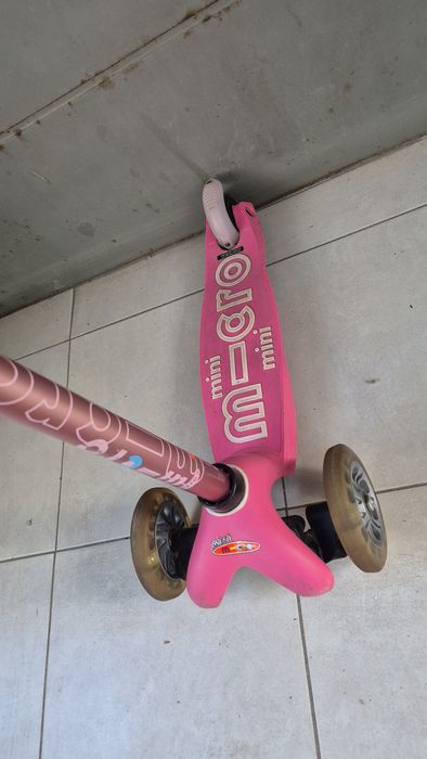 Тротинетка Micro Mini Deluxe