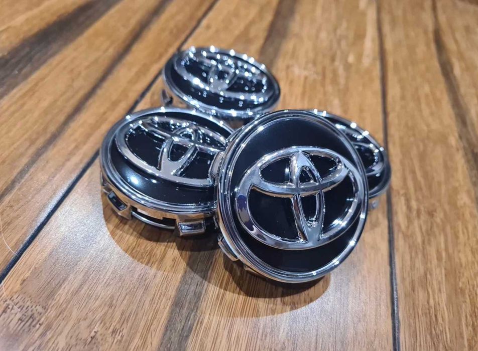 Черни Тойота Капачки за джанти 62мм