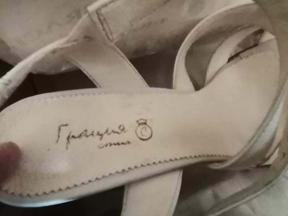 Дамски сандали естествена кожа