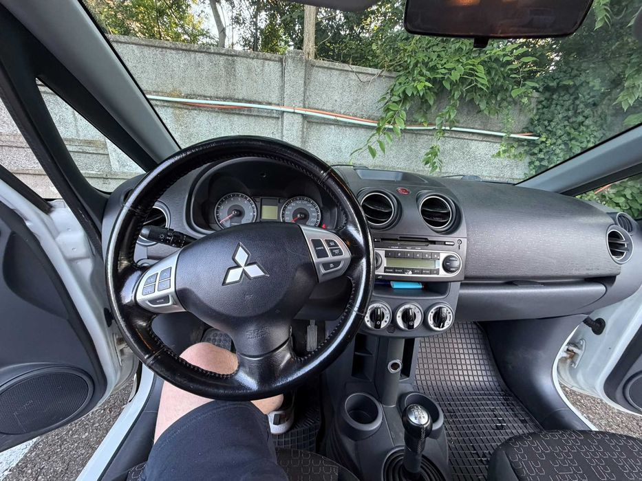 Mitsubishi Colt EURO 5 1.3 Benzină / AC / Proprietar