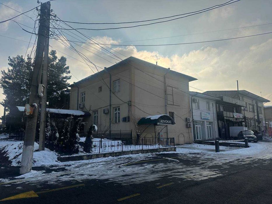 Продаётся дом с коммерческими помещениями у дороги . Уч тепа, Изза
