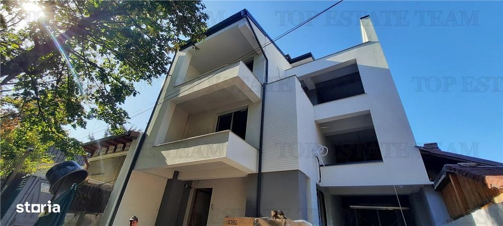 Vanzare apartament 3 camere parter cu gradina 80 mp,  bloc nou, zona p