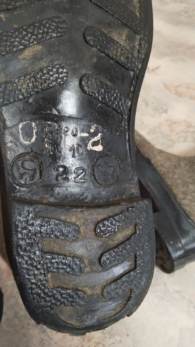 Продам новые валенки