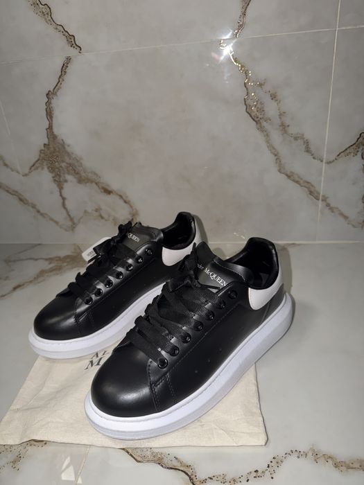 Adidasi Alexander Mcqueen