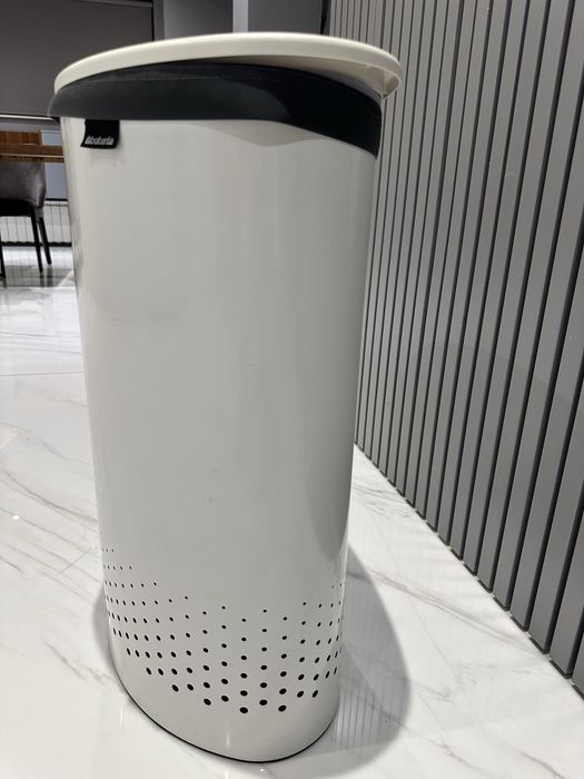 Кош за пране Brabantia Selector 55L, White, пластмасов капак, Бял