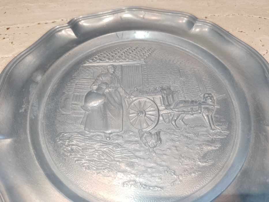 Farfurii din Zink, decorative, Germany - CADOU, COLECTIONARI