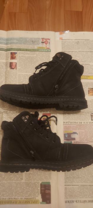 ПРОДАМ детские ботинки в очень хорошем состоянии.