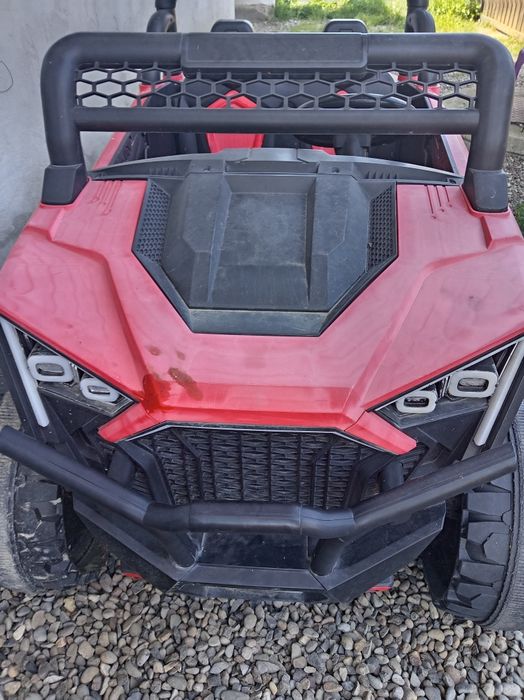 Mașinuță electric