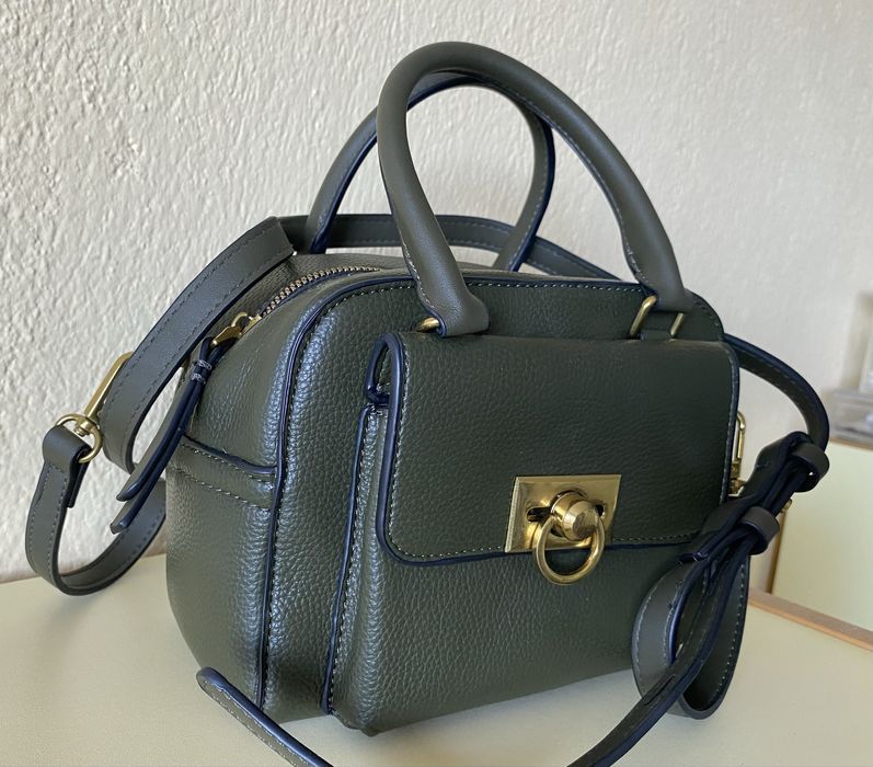 Малки нови чанти  с дълга дръжка