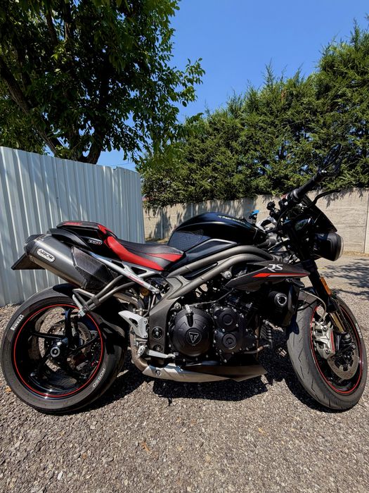 Triumph Speed Triple 1050 RS, 150 CP