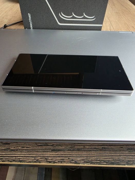 Samsung Galaxy Z Fold 7
