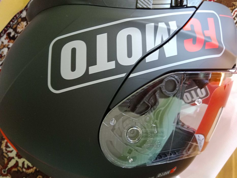 Модуларен шлем/каска нова