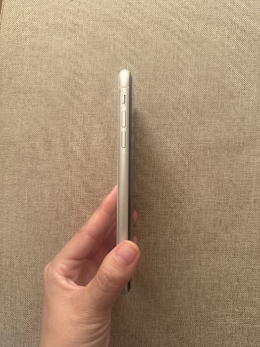 продаётся iphone 11