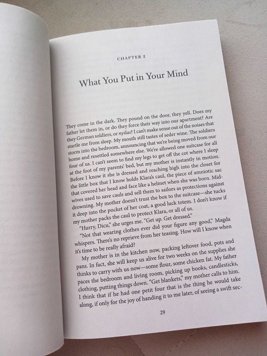 Книга «Выбор» Эдит Ева Эгер на английском с автографом автора