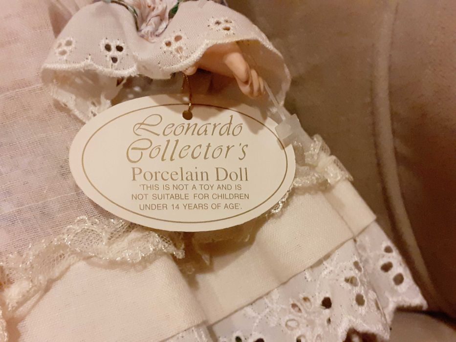 Порцеланова кукла Paula