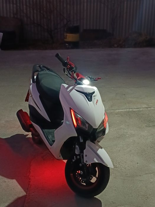 Мопед м8про стант