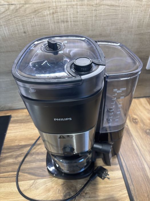Filtru cafea boabe cu rasnita.