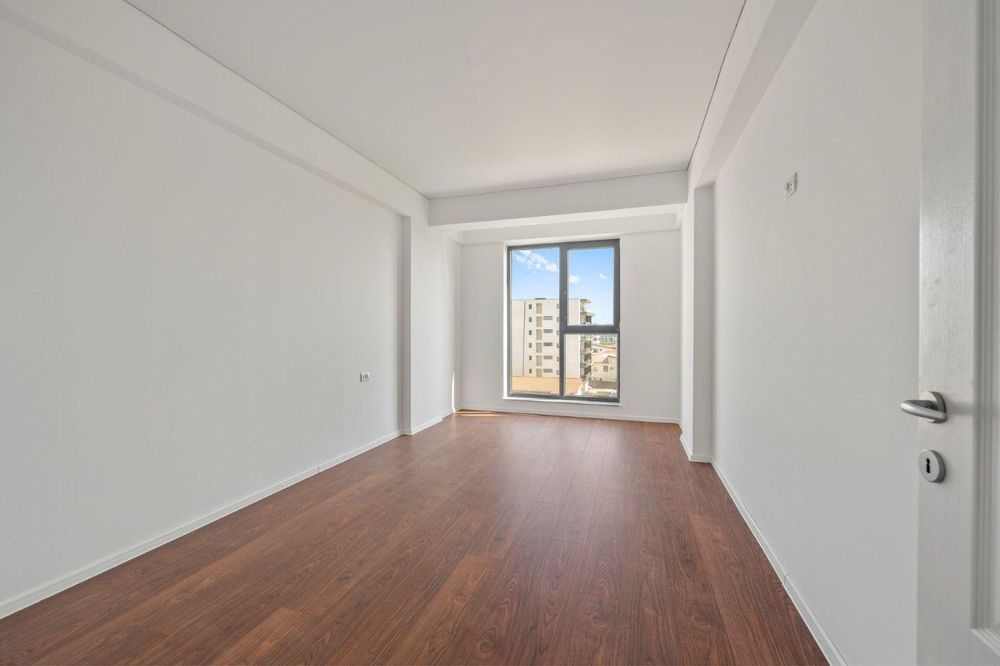 Apartament de vanzare cu 3 camere in zona Nord, Mamaia-Sat