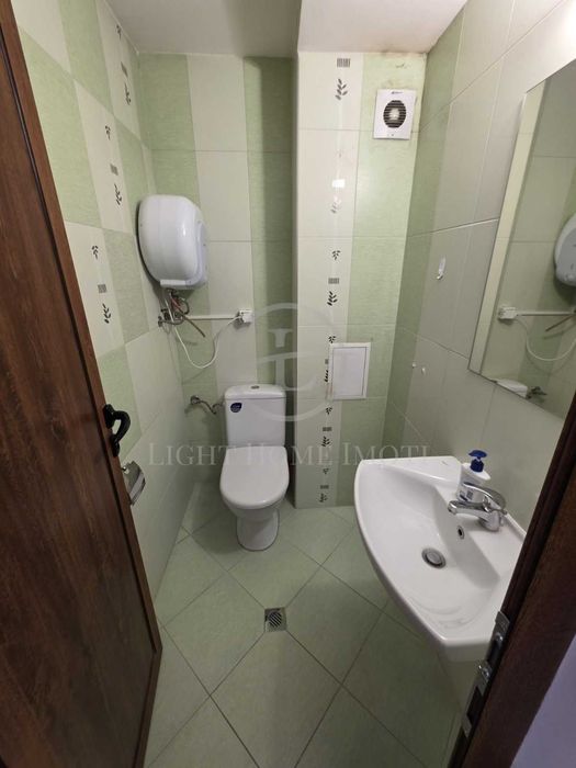 Продава се Тристаен апартамент в Пловдив, Кършияка - 110 кв.м за 2337 €/кв.м - Снимка #15