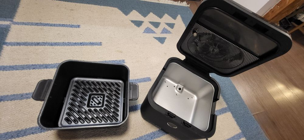 Еър Фрайър Мидея