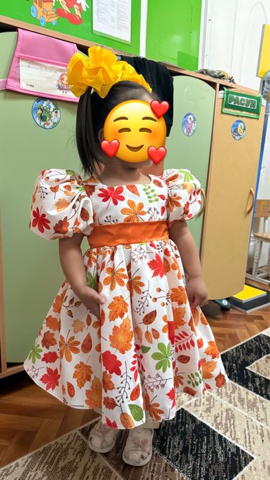 Продам платья для девочки