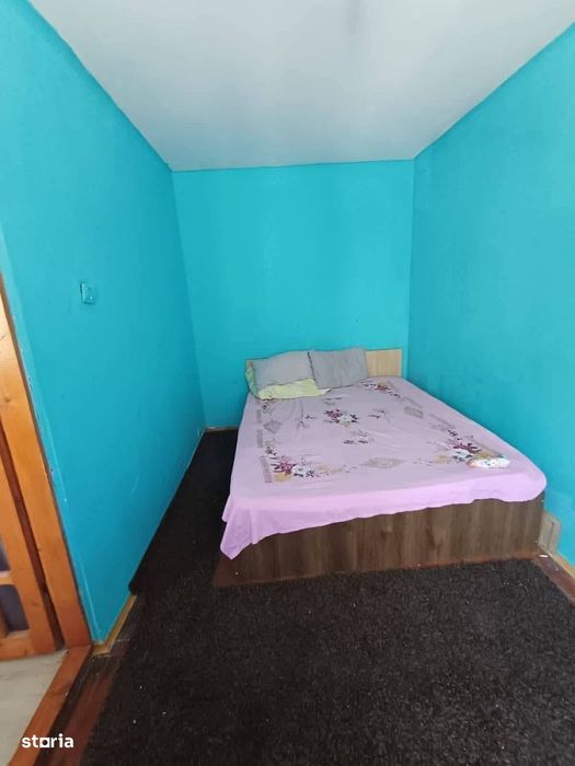 De vanzare apartament cu 2 camere, etajul 1, pret 29.000 euro