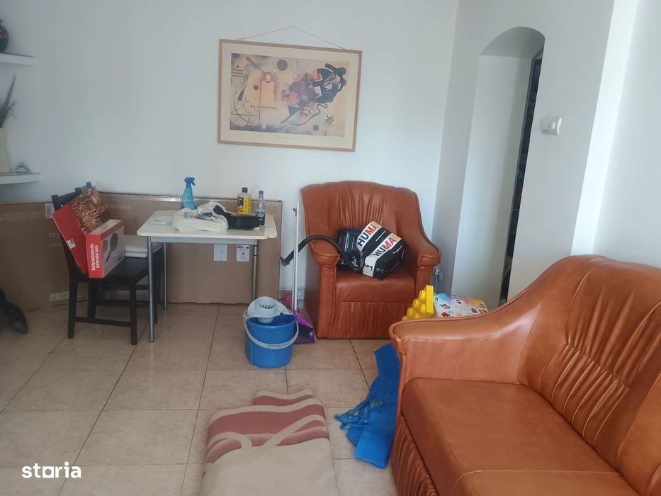 Apartament doua camere Romana