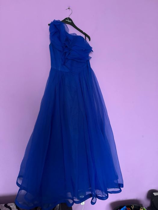 Vand Rochie Ana Radu