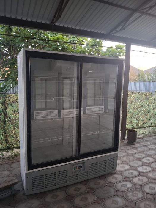 Холодильники для магазина