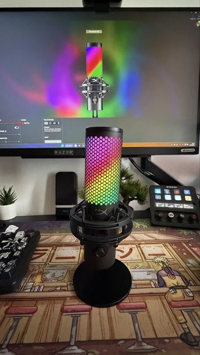 Microfon hyperx quadcast  2s